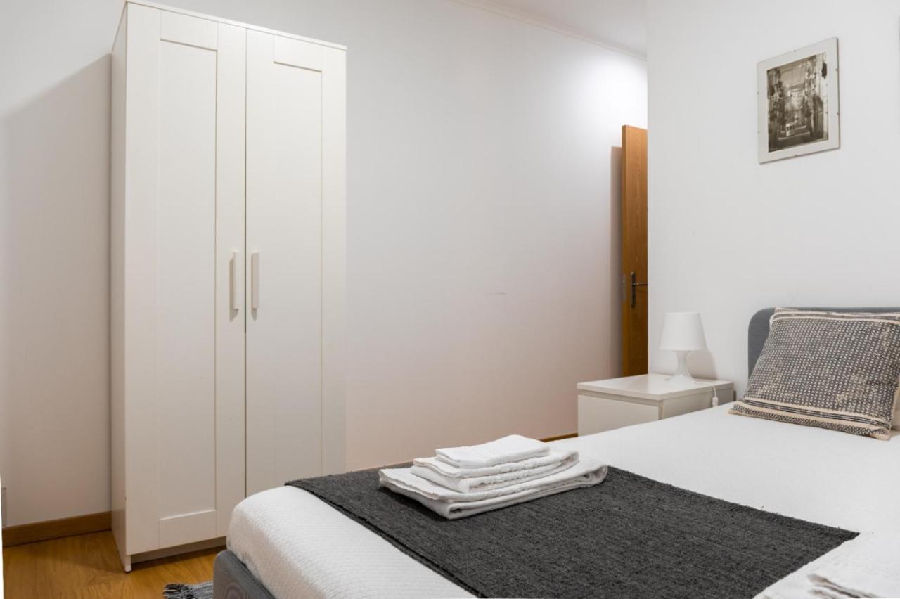 Entrecampos - Two Bedroom Apartment With Terrace リスボン エクステリア 写真