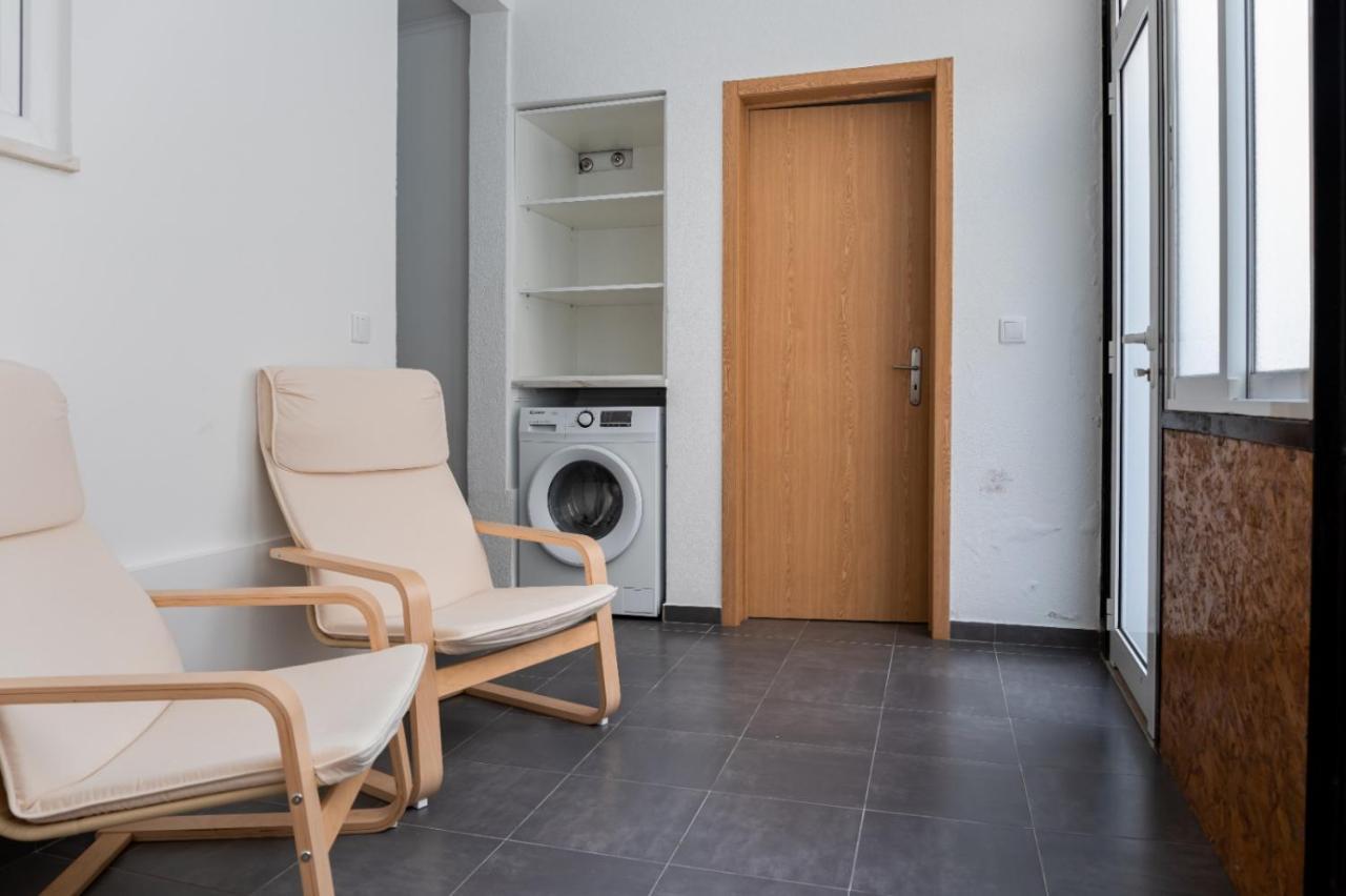 Entrecampos - Two Bedroom Apartment With Terrace リスボン エクステリア 写真